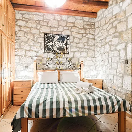 Joanna's Stone Apartman