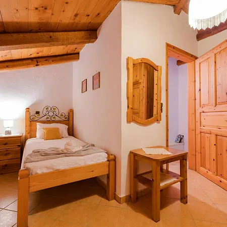 Apartament Joanna's Stone Vasilikí