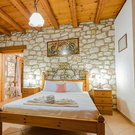 Joanna's Stone Apartament *
