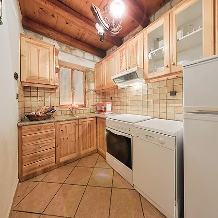 Joanna's Stone Apartment