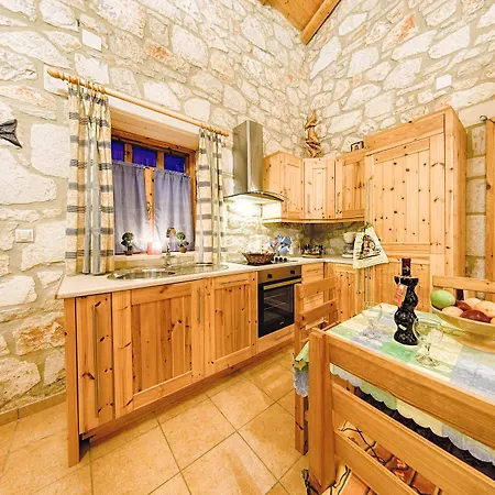 Joanna's Stone Apartment