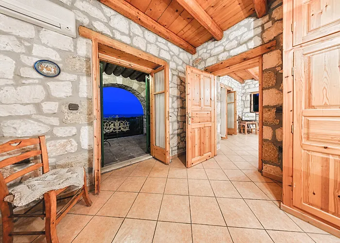 Joanna's Stone Apartmán Vasilikí
