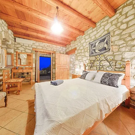 Joanna's Stone Appartement Vasilikí