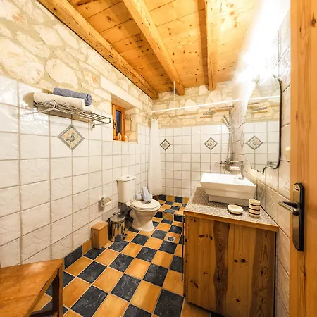 Joanna's Stone Appartement *