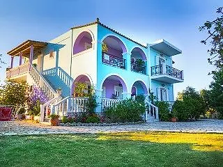 Joanna's Stone Apartment